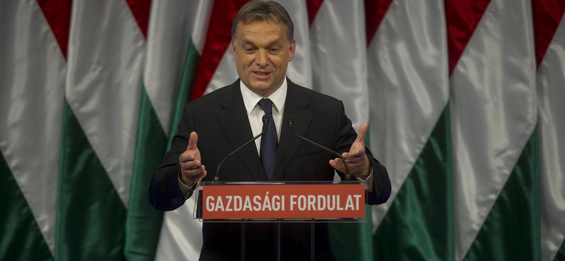 Orbán hallgatott a súlyos megszorításokról, a fideszesek is elképedtek