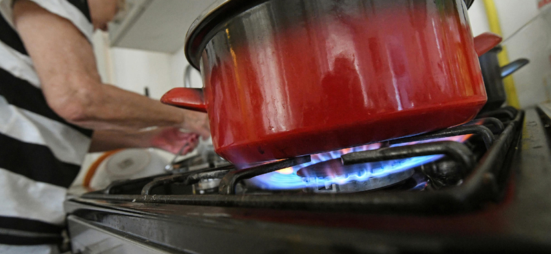 Májusban még maradnak a rezsicsökkenett energiaárak