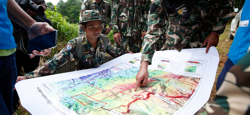 Nyugtatót kaptak a mentéshez a thai barlangban rekedt gyerekek