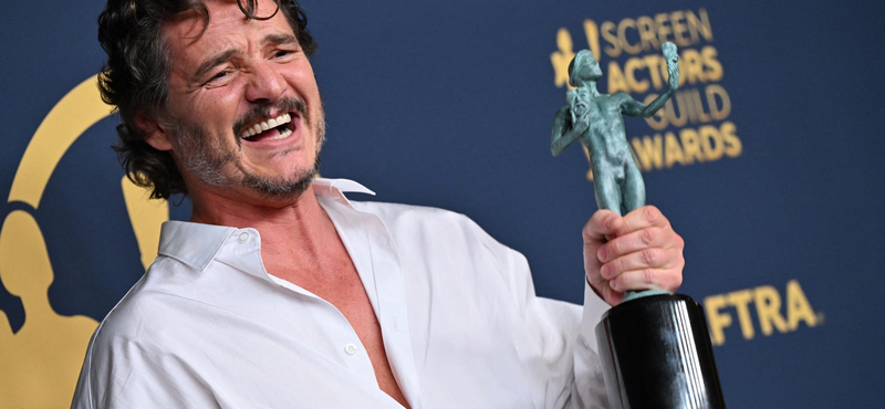 Pedro Pascal spiccesen vette át díját a SAG-gálán