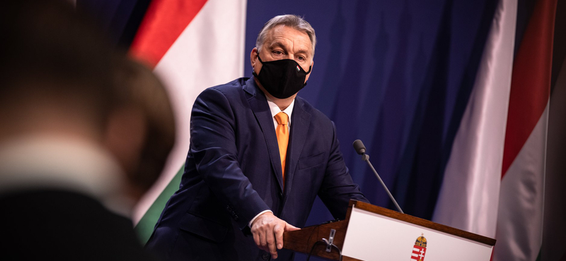 Váratlanul Varsóba repült Orbán Viktor