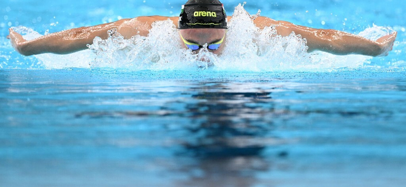 Milák Kristóf 200 pillangón, Németh Nándor 100 gyorson jutott remek idővel döntőbe, kikaptak a férfi pólósok – ez történt kedden az olimpián