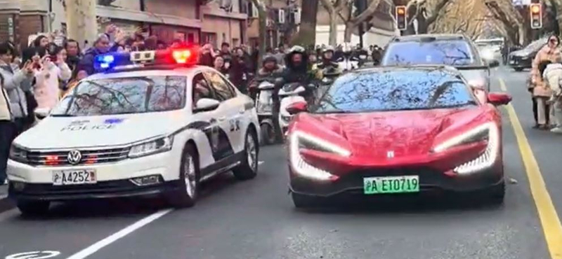 Az utcán „táncolt” a BYD szuperautója, de a rendőrök nem értékelték – videó