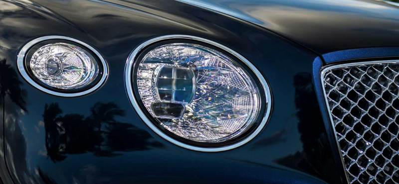 Hivatalos: itt az új Bentley Continental GT V8