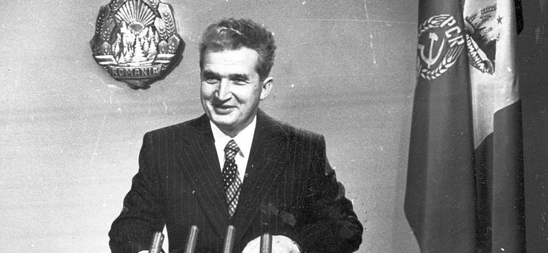 Elárverezik Ceaușescu terepjáróját