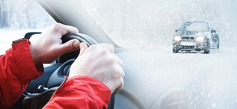 Figyelmeztetés az autósoknak: újra itt a tél, a hó, az ónos eső