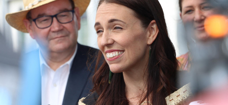 Élete legnagyobb kiváltsága volt, hogy miniszterelnök lehetett: elbúcsúzott Jacinda Ardern