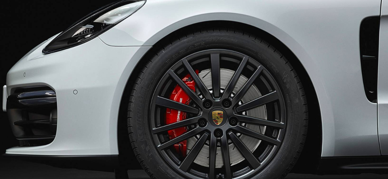 Kombiként is kapható a 460 lóerős új Porsche Panamera GTS