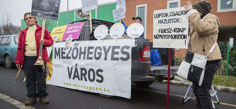 Mégsem eladó a mezőhegyesi földek egyötöde