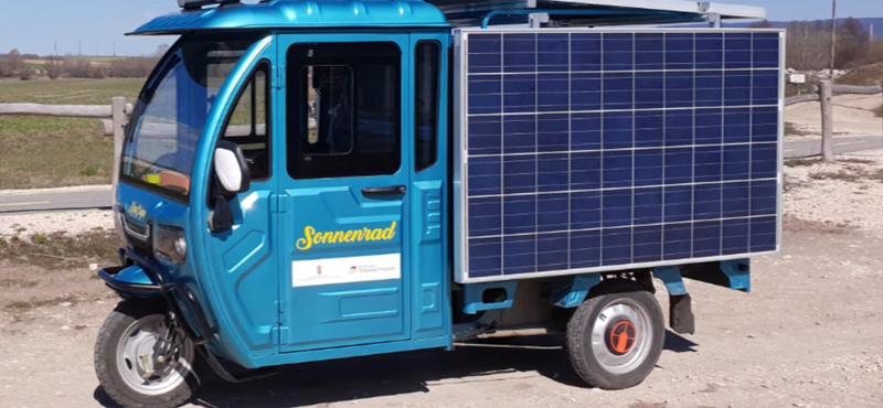 Napfénnyel megy a legaranyosabb magyar elektromos furgon, a NapCsiga 