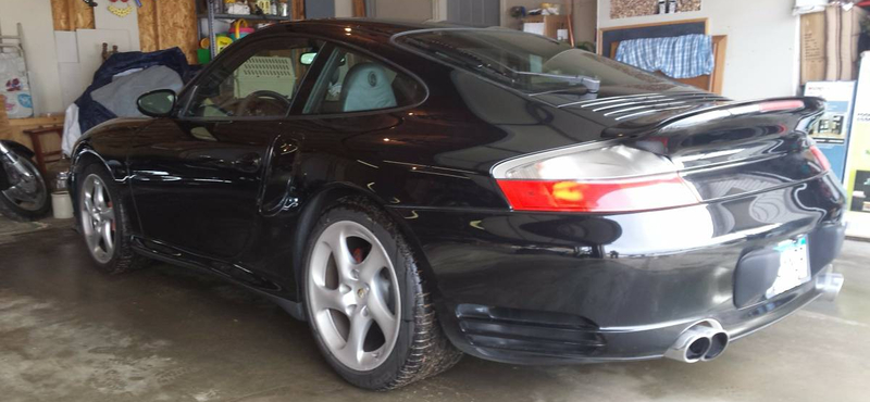 Alig hittük el, amikor megláttuk, mennyi km-t pakoltak ebbe a Porsche 996 Turbóba