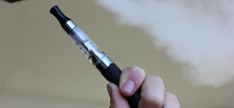 E-cigaretta miatt kerülhettek kórházba ötvenen Amerikában