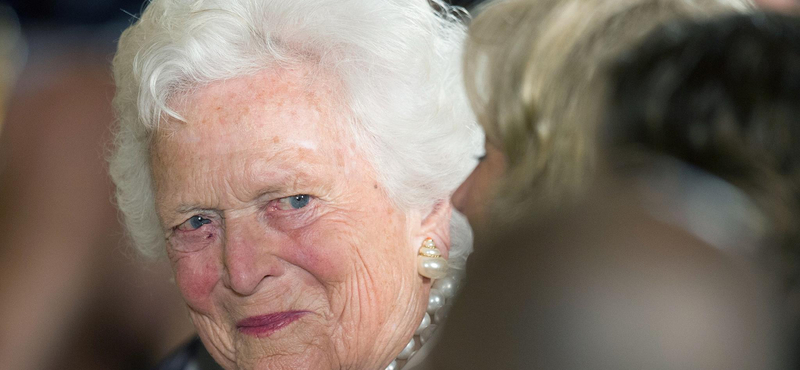 Meghalt Barbara Bush