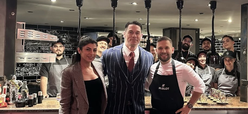 Budapesten forgat John Cena, Rácz Jenő éttermébe is elment