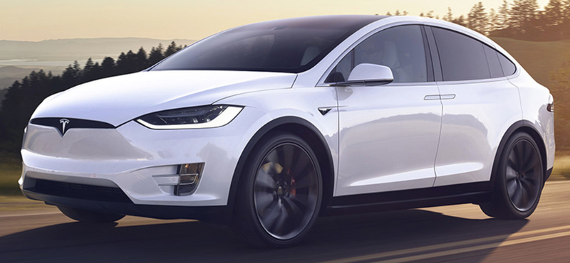 A Tesla dobja a legolcsóbb nagy villanyautóit