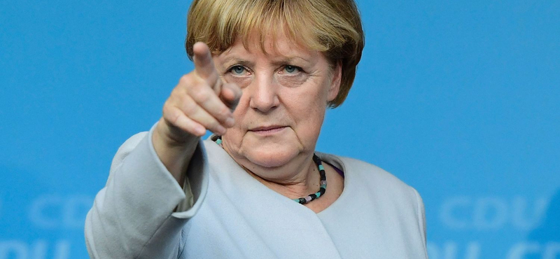 Merkel bekeményít: betiltanák a burkaviselést