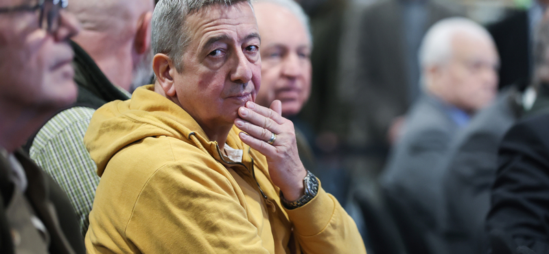 Bayer Zsolt reagált Ferenc pápa halálára, akit anno „demens vénembernek, gazembernek” nevezett