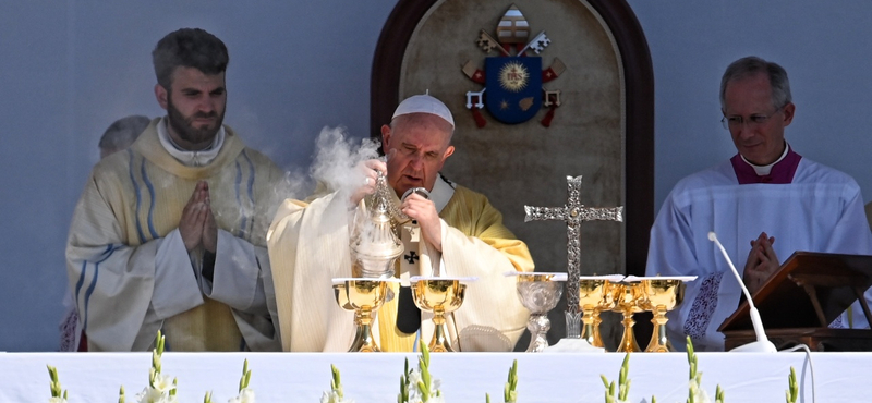 Arra kérte a pápa a püspököket, hallgassák meg a szexuális visszaélések áldozatait