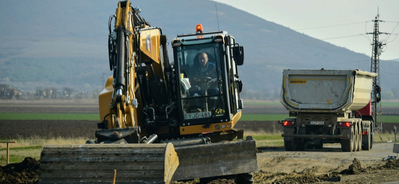 Több mint kétszeresére nőttek az építőipari megrendelések