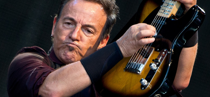 Bruce Springsteen 500 dolláros bírságot kapott