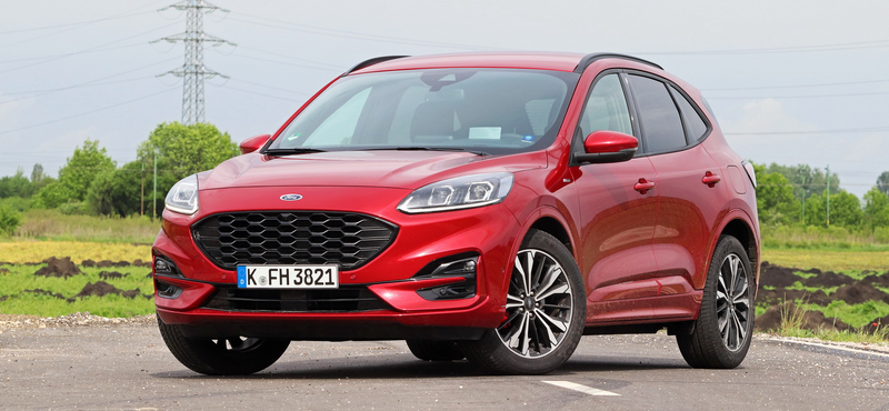 Nem kell a konnektor: teszten a normál hibrid új Ford Kuga