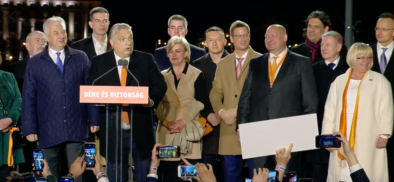 Orbán Viktor: Hatalmas győzelmet arattunk, akkorát, hogy még Brüsszelből is látszik