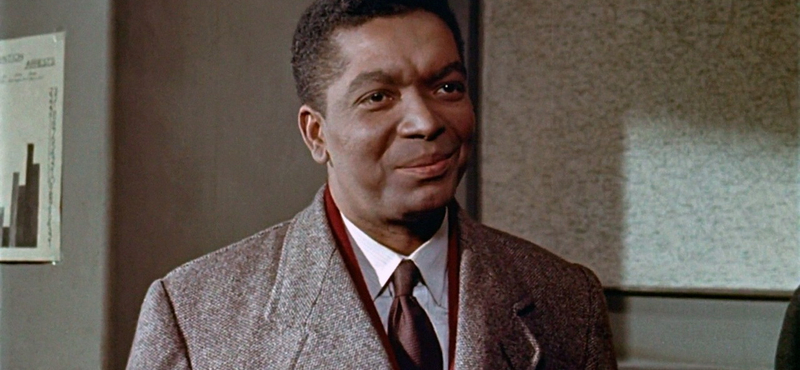 Meghalt Earl Cameron, az egyik első fekete színész, aki szerepet kapott szuperprodukciókban
