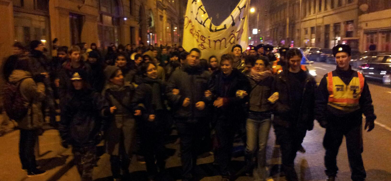 Vonulásos tüntetés lesz jövő szombaton Budapesten