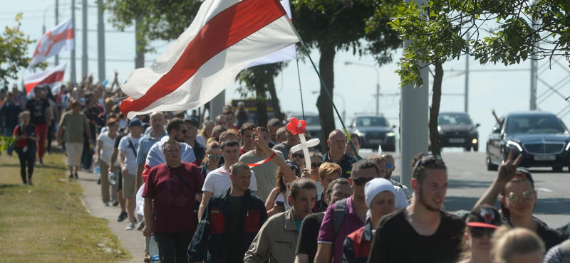 Ellenzéki vezetőket tartóztattak le Minszkben