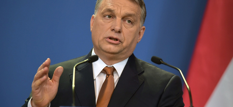 Orbán nem foglalkozik Simicskával