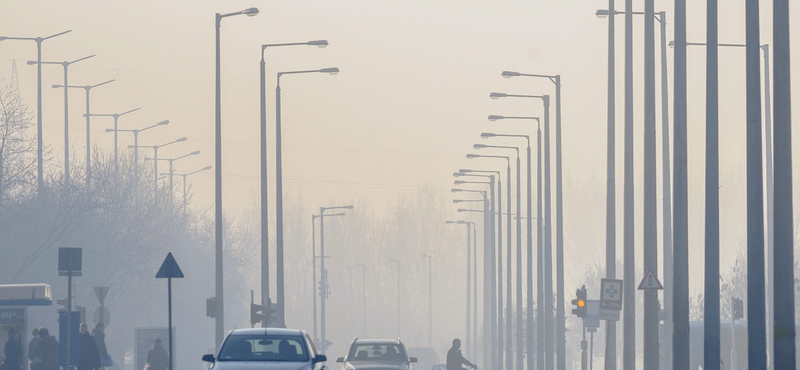 Egy figyelmeztető riasztással indult a szmogriadó szezon