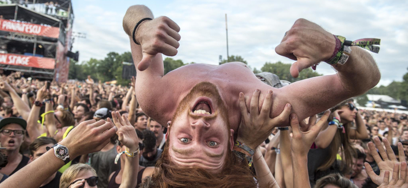 Az ukrán háború a Sziget Fesztivált is érinti: az Azovsztal gyártotta a színpadok alumíniumvázát