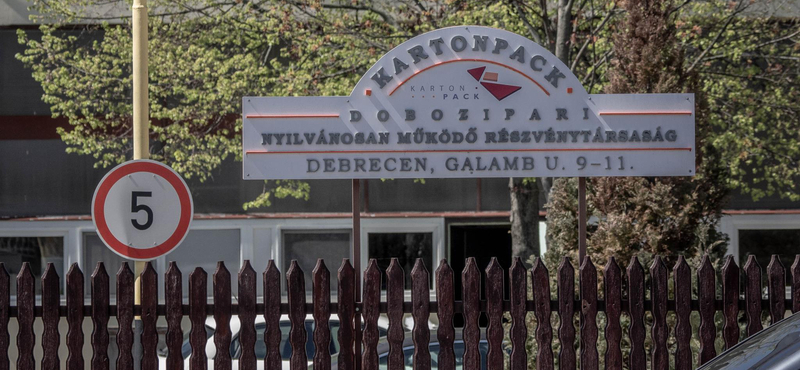 Felfüggesztette az MNB az állami gyámság alá vont Kartonpack tőzsdei kereskedését