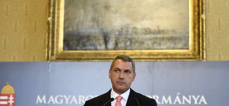 Orbán kerítéspénzt kér az Európai Uniótól