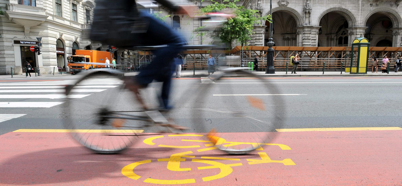 Autómentessé teszik a hétvégén az Andrássy utat Budapesten