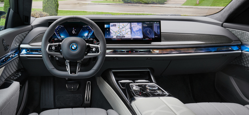 Már magyarul is beszélnek az új BMW-k
