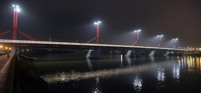 A Dunából kellett kimenteni egy embert Budapesten