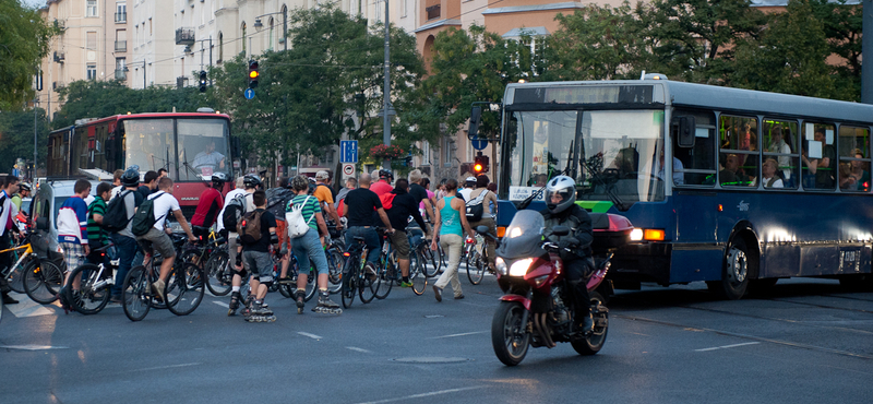 Critical Mass: így változik a menetrend vasárnap