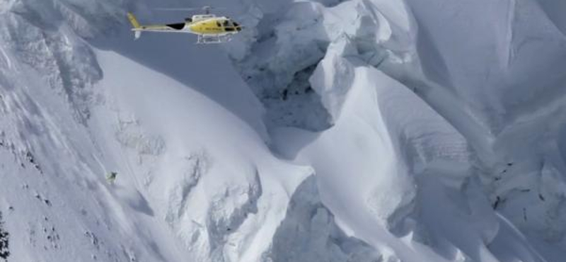 A világ legdurvább snowboard terepe (videó)