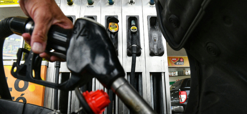A benzin olcsóbb, a dízel viszont drágább Magyarországon, mint a régiós átlagár