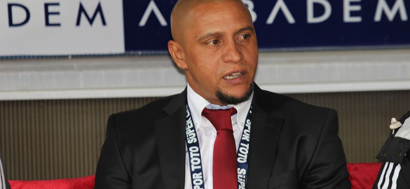 Roberto Carlos hazugnak tartja azokat, akik doppingolással vádolják