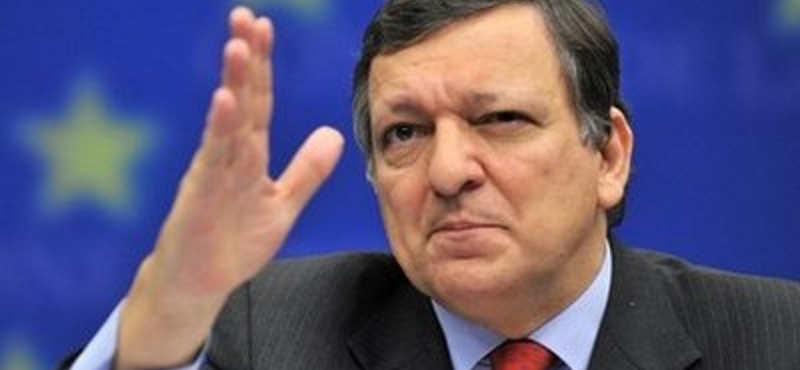 Barroso arra számít, hogy az új alkotmány összhangban van az uniós értékekkel