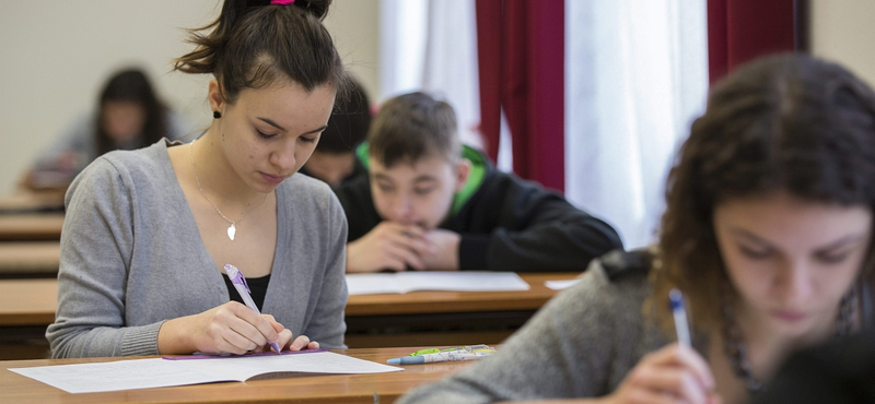 Középiskolai felvételi: ne stresszeljük a gyereket!