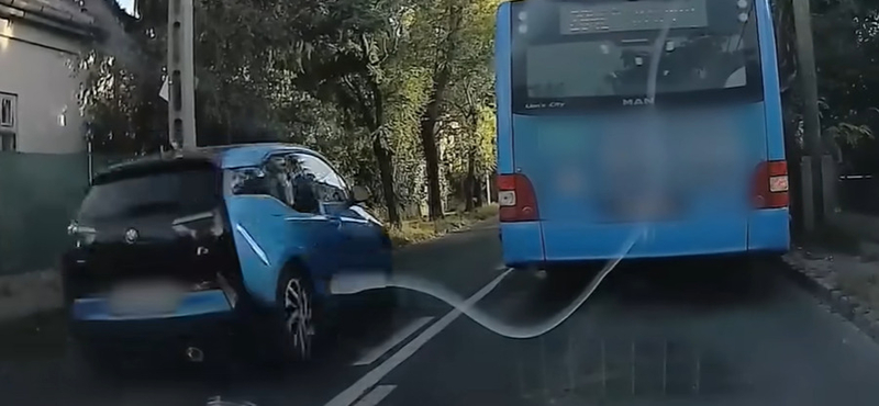 Repkedtek a bírságok, miután civil autóval járták az utcákat a rendőrök