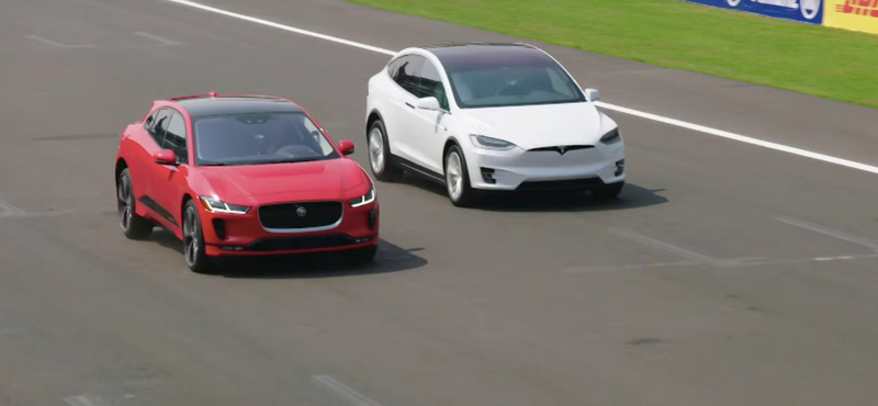 Kiállt két Tesla ellen a Jaguar elektromos autója, meglepő eredmény született – videó