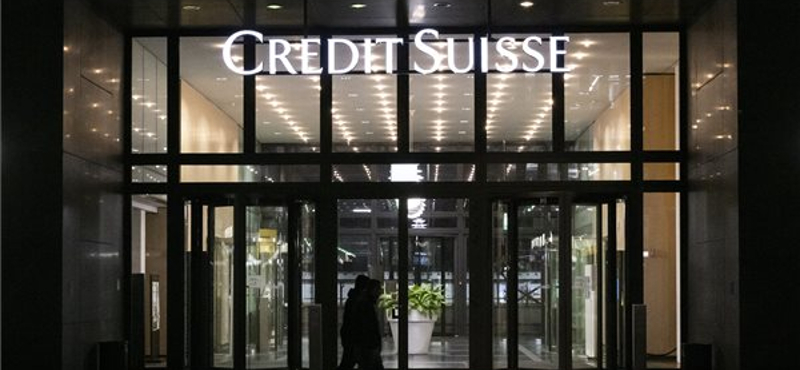 Hiába a Credit Suisse felvásárlása, lejtmenetben a bankok a tőzsdéken