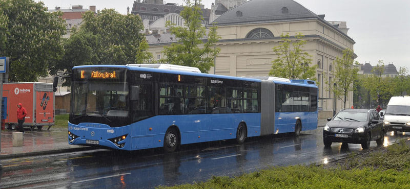 A BKV-nál parkolnak a csődbe ment magyar buszgyártó félkész buszai