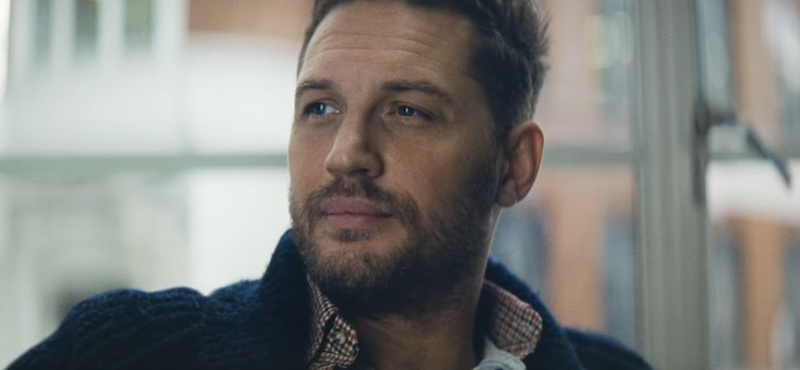 Tom Hardy tetoválásától kicsit zavarba jöttünk