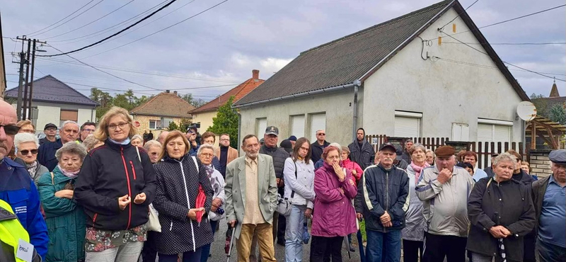 Több mint egy éve ihatatlan víz miatt tüntettek a szigetváriak