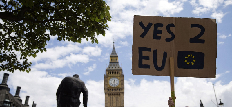 Brexit: a sorsdöntő EU-csúcs előtt senki nem tud semmit 